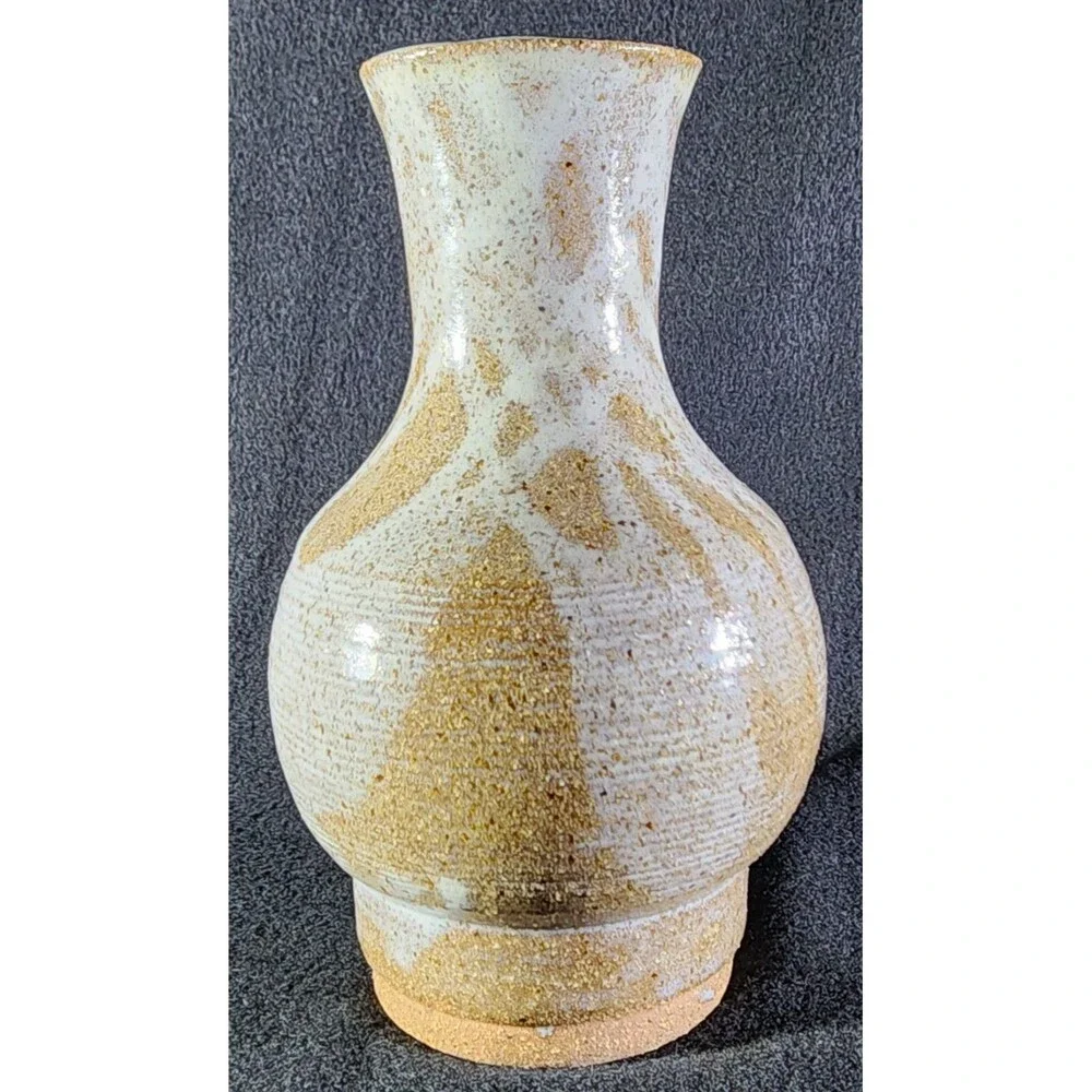 Beautiful Solid vase by GERRY ~ Signed “GERRY 189” ~ Pottery